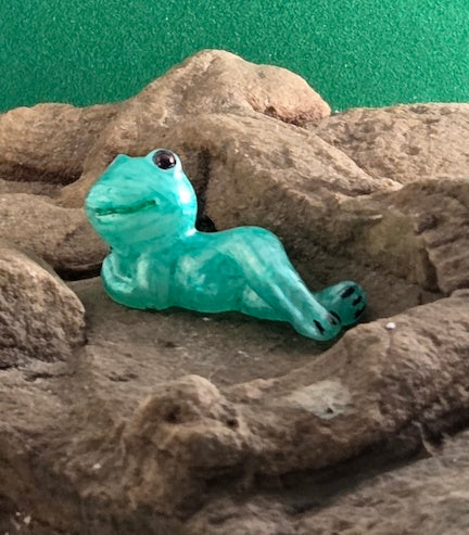 010 Mint Dart Frog