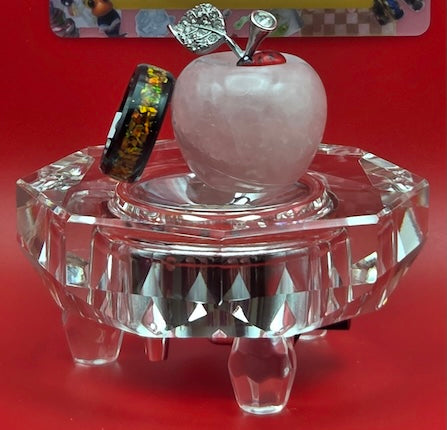 1100 Ring - Crushed Opal, Size 9 shown